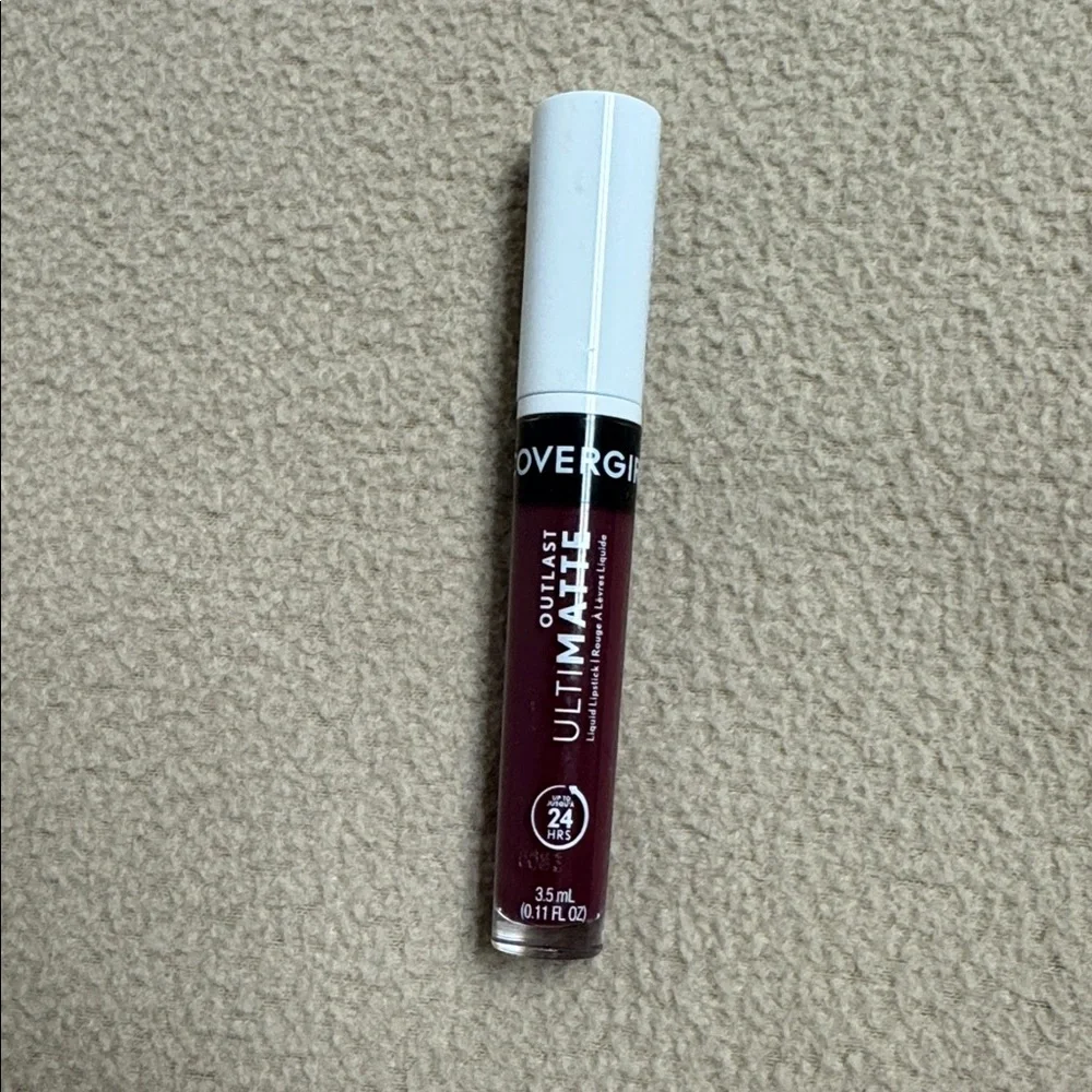 145 COVERGIRL Outlast Ultimatte One Step Liquid Lip Color -‎ Vino You Didn't